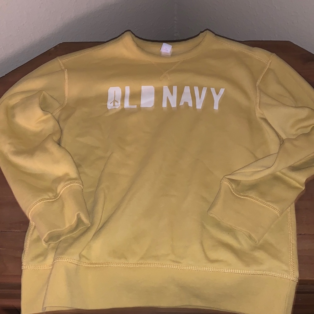 yellow sweater super comfortable and very stylish